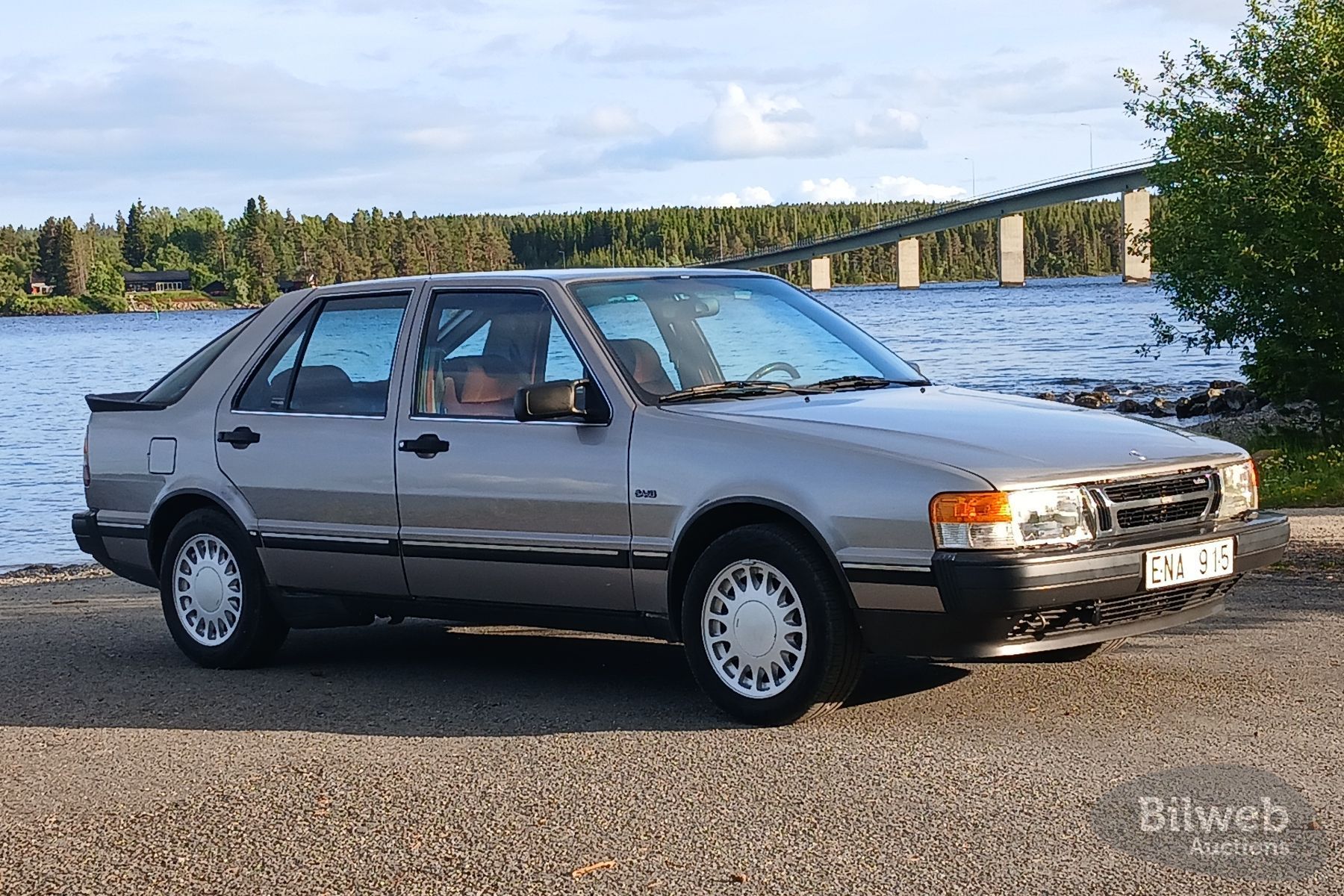 Saab 900, coupé, vert métallisé, 1995 - Minichamps 870170120 - 1/87