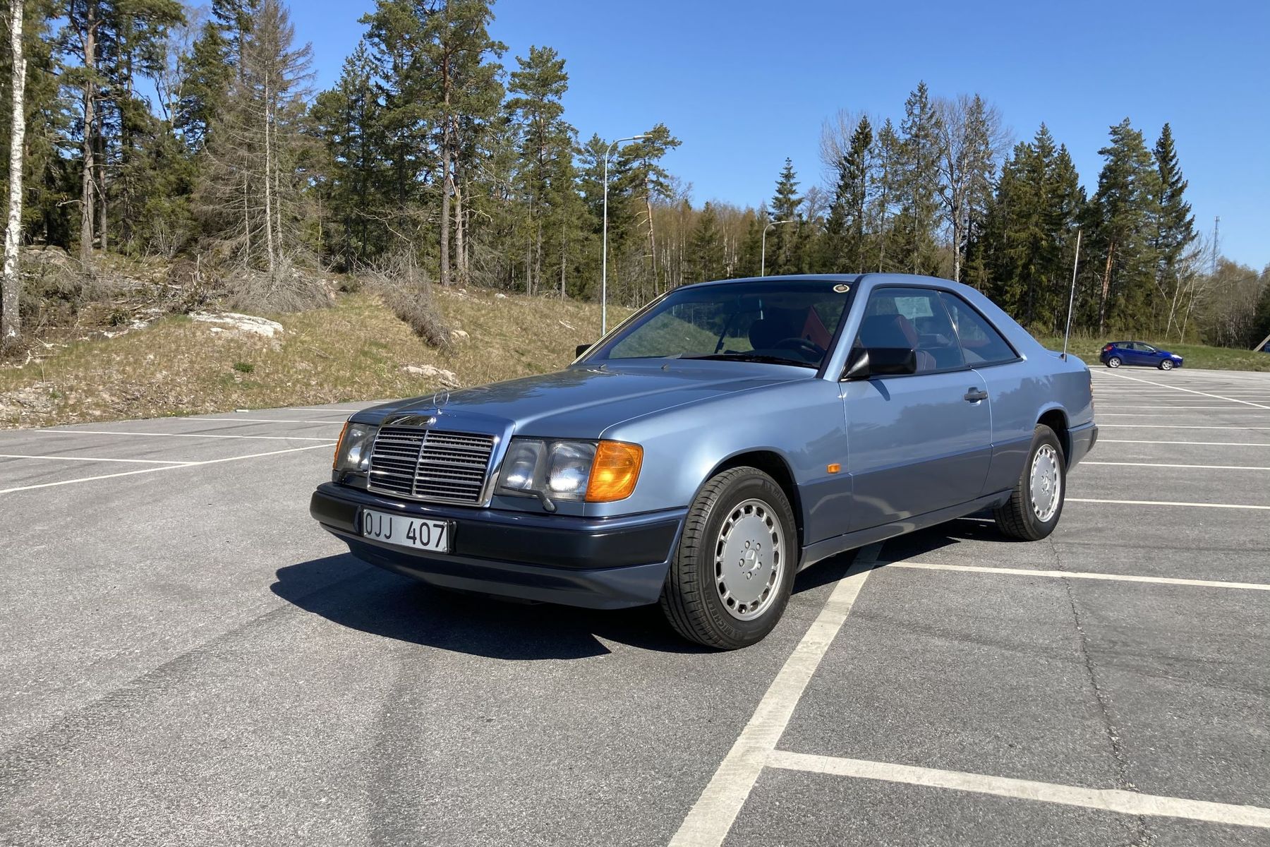 Мерседес 300 ce