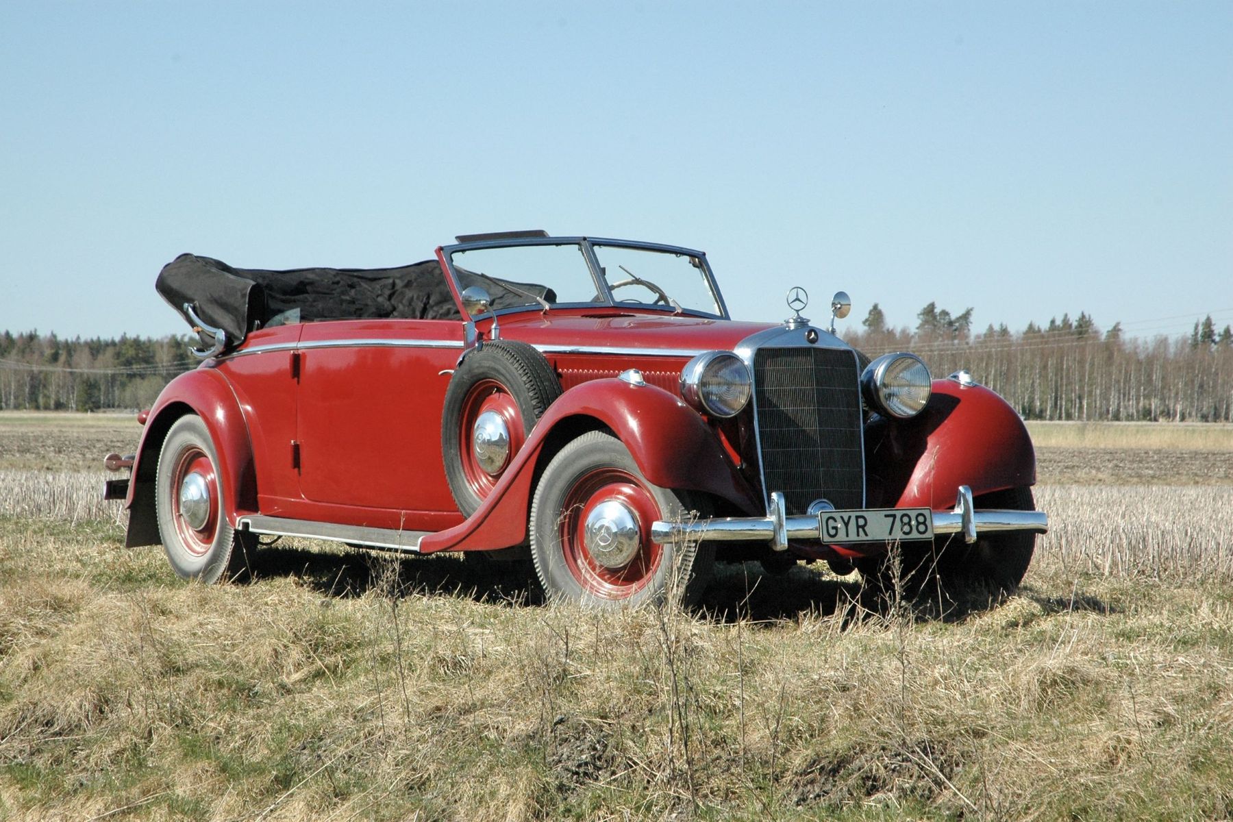 Mercedes-Benz 320 Cabriolet W142 — 1939 on Bilweb Auctions