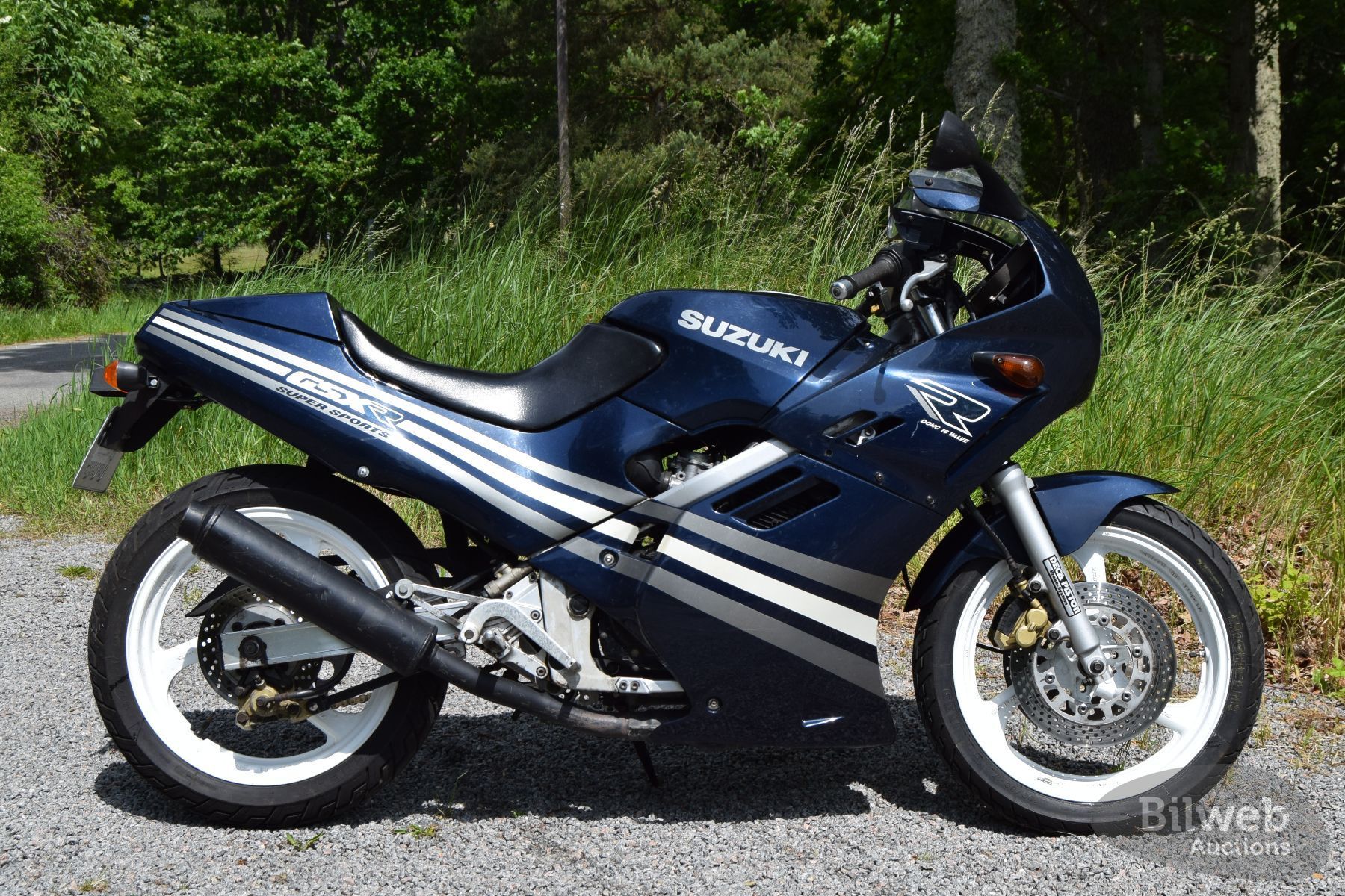 Suzuki GSX250R 4 cyl 4 takt 16v — 1990 på Bilweb Auctions