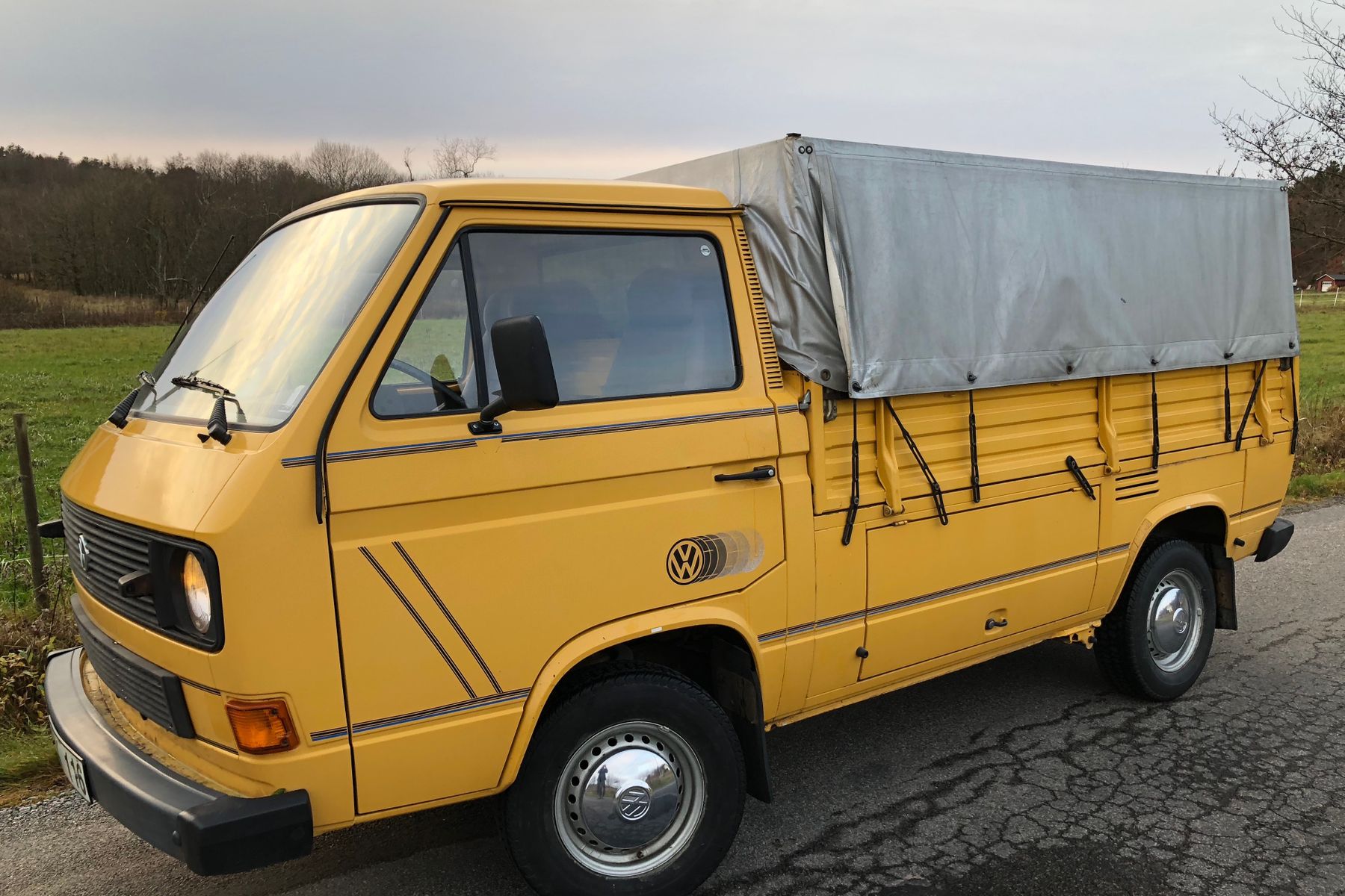 VW T3 Pickup enkelhytt 1913cc (80 Hkr) — 1985 on Bilweb Auctions VW T3 Pickup enkelhytt 1913cc (80 Hkr) — 1985 on Bilweb Auctions
