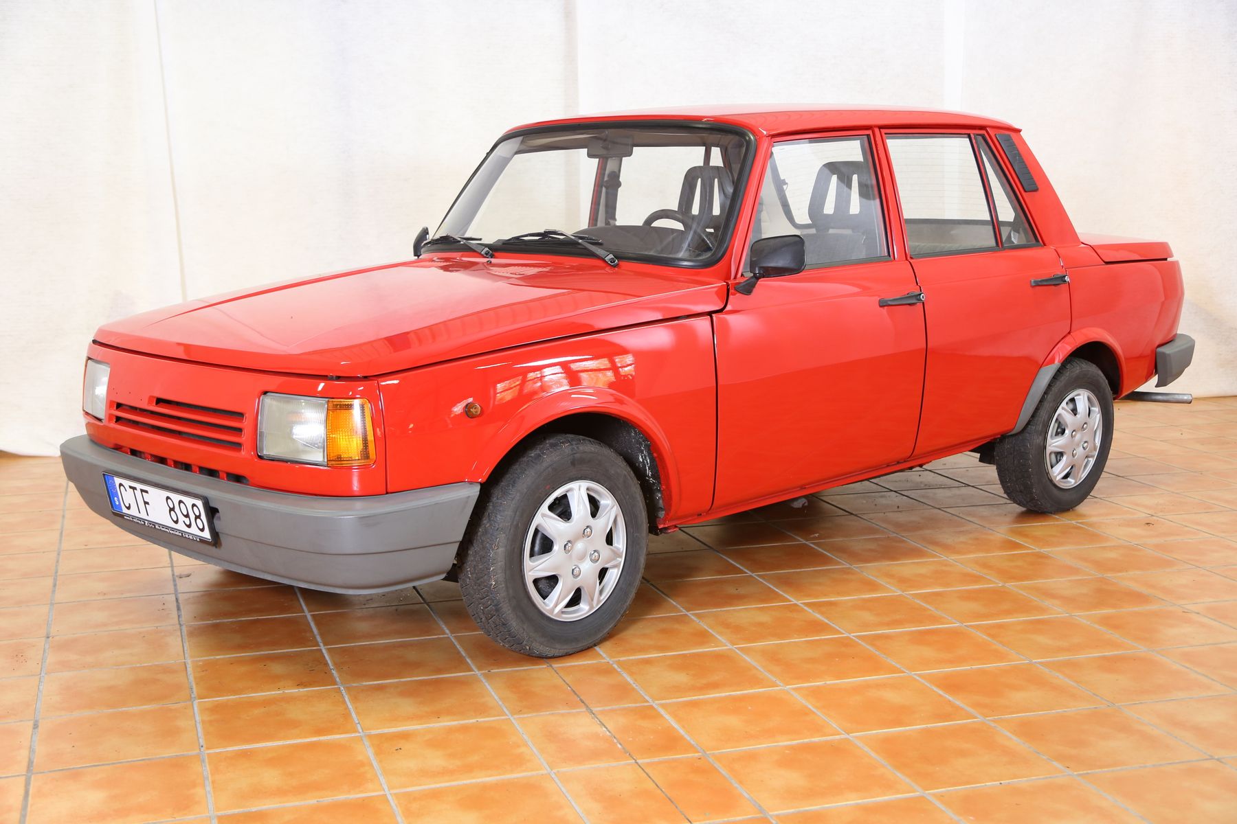 Wartburg 1.3 4cyl — 1989 på Bilweb Auctions
